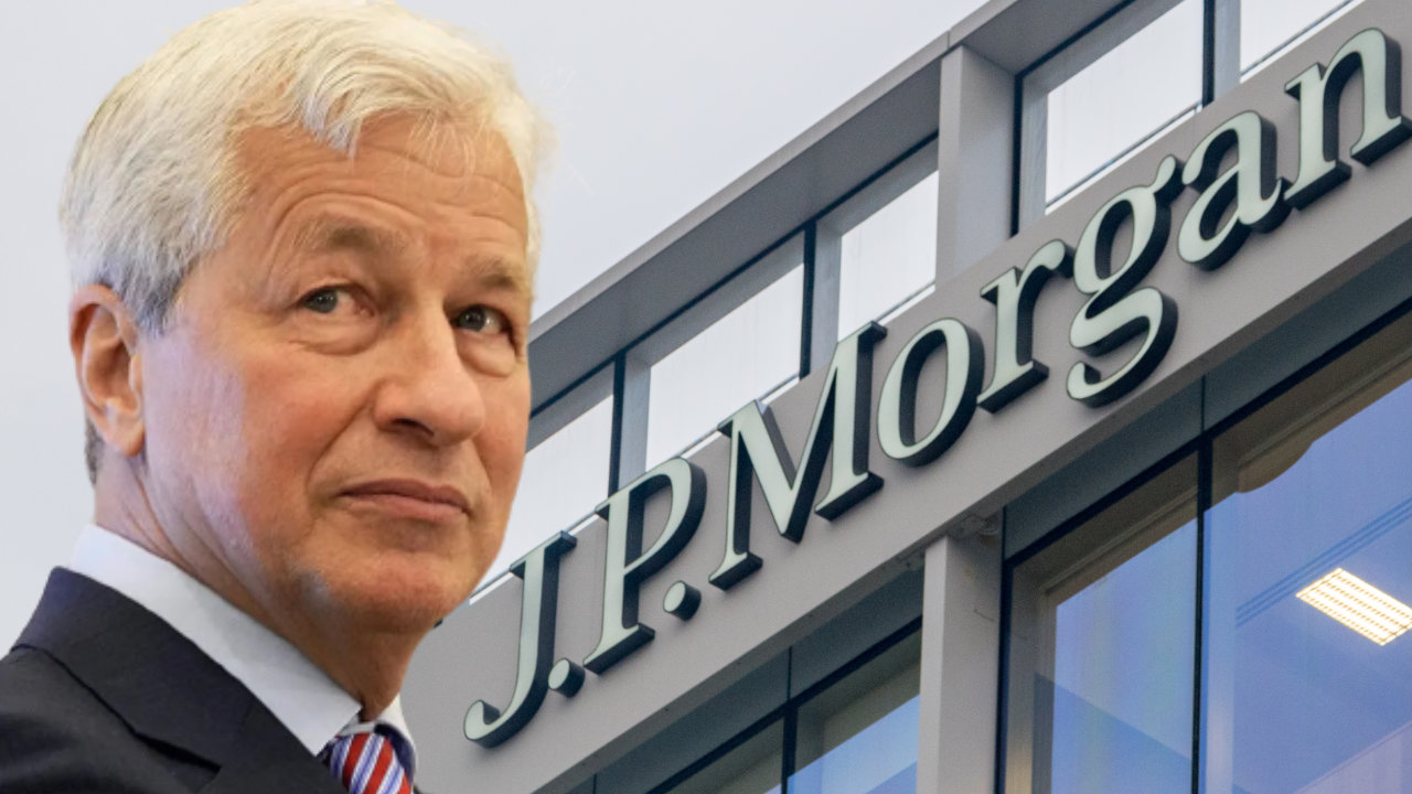 JPMorgan CEO: Bitcoin Has No Intrinsic Value, Regulators Will 'Regulate the Hell out of It'