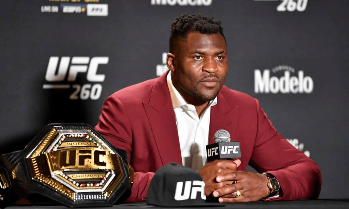 UFC Champion Francis Ngannou Considers Taking 50% of His Next Fight Earnings in Bitcoin