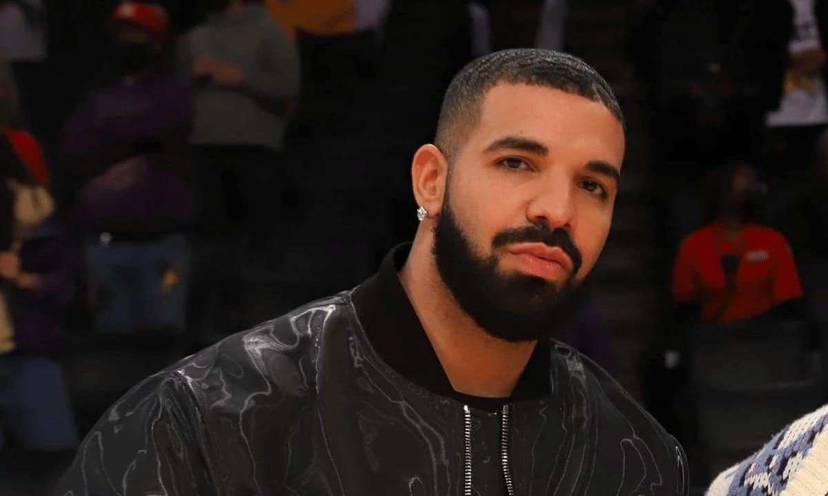 This is What Happened With Drake's $1.3M Bitcoin Bet on the Super Bowl